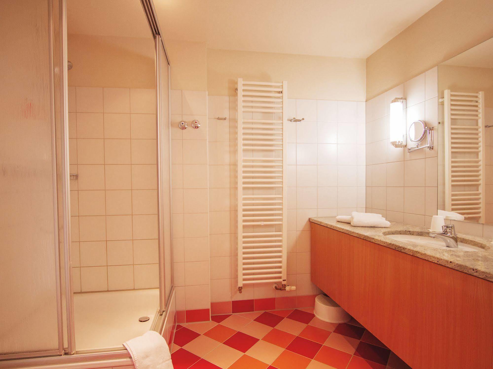 Savoy Hotel Bad Mergentheim Bagian luar foto